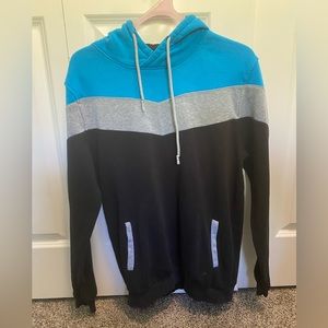 Médium Grey,Black, and Blue Hoodie
